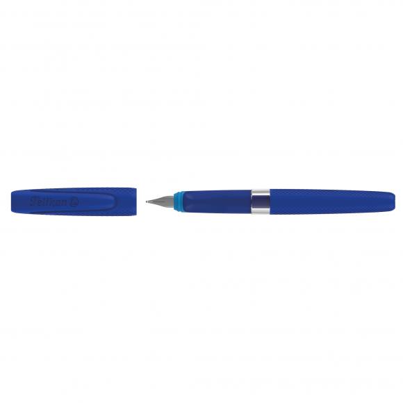 Pelikan Schulfüller ilo mit Gravur / Feder M / Farbe: blau