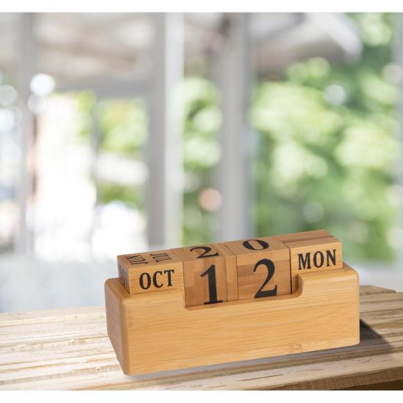 Schreibtischkalender aus Bambus mit Gravur